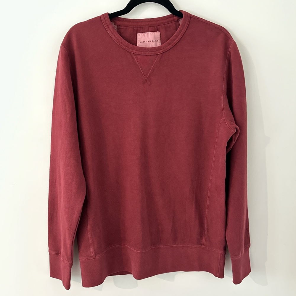 American Eagle Outfitters Men's Burgundy Crewneck Sweater